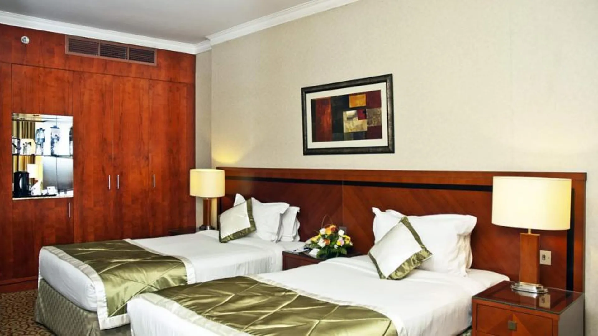 ****  Ramee Royal Hotel Dubai United Arab Emirates