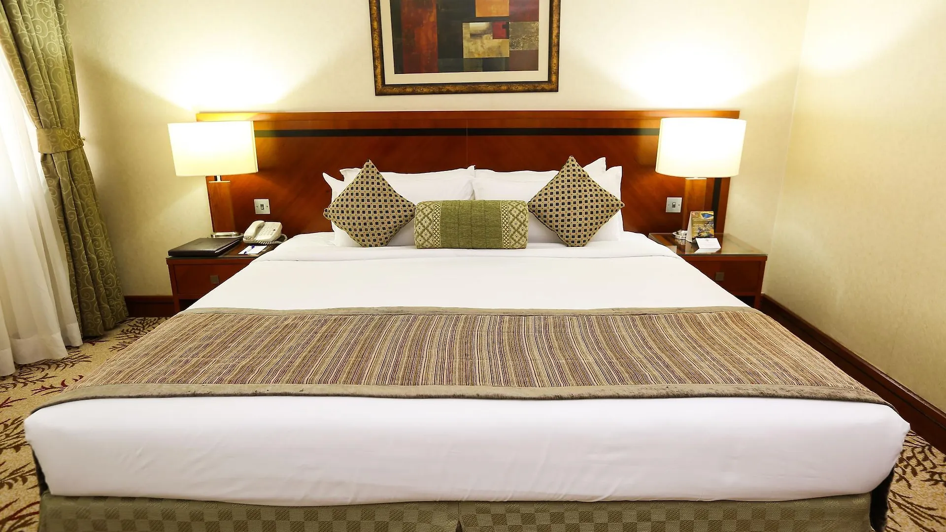 Ramee Royal Hotel Dubai 4*,  United Arab Emirates