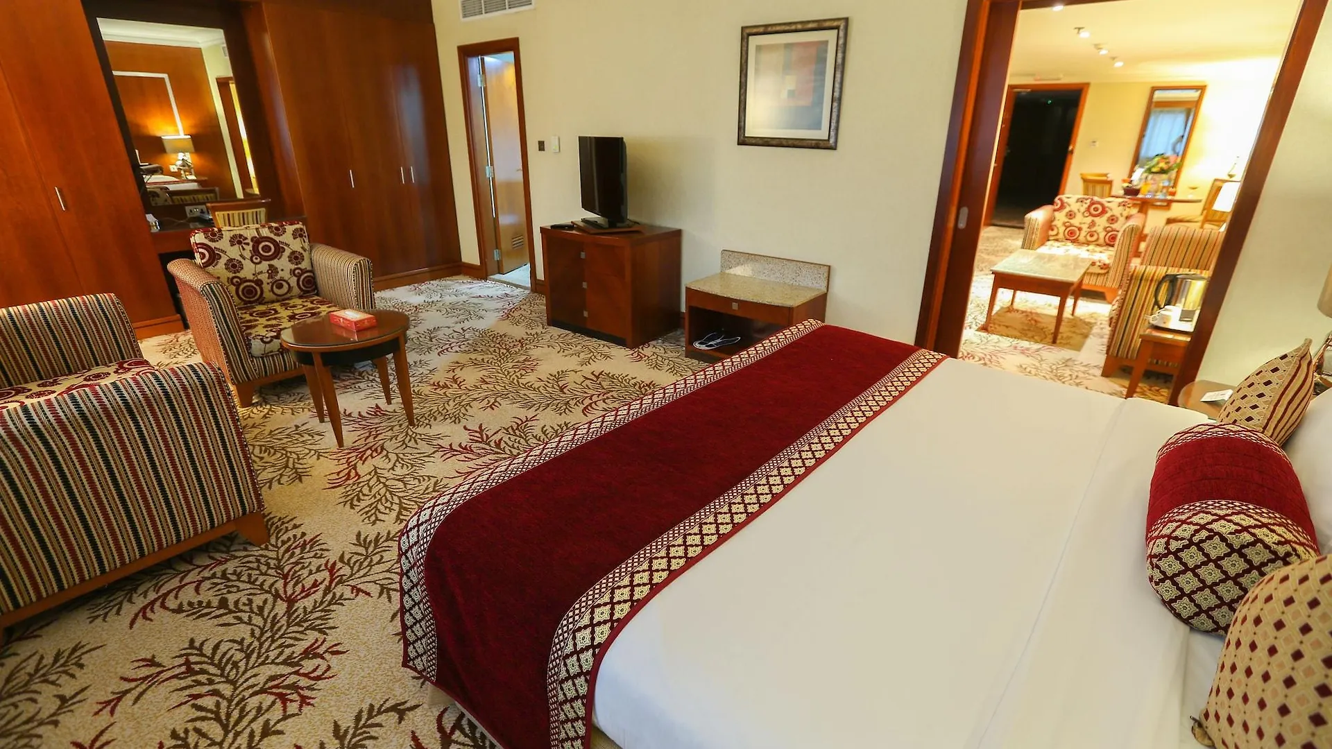 Ramee Royal Hotel Dubai