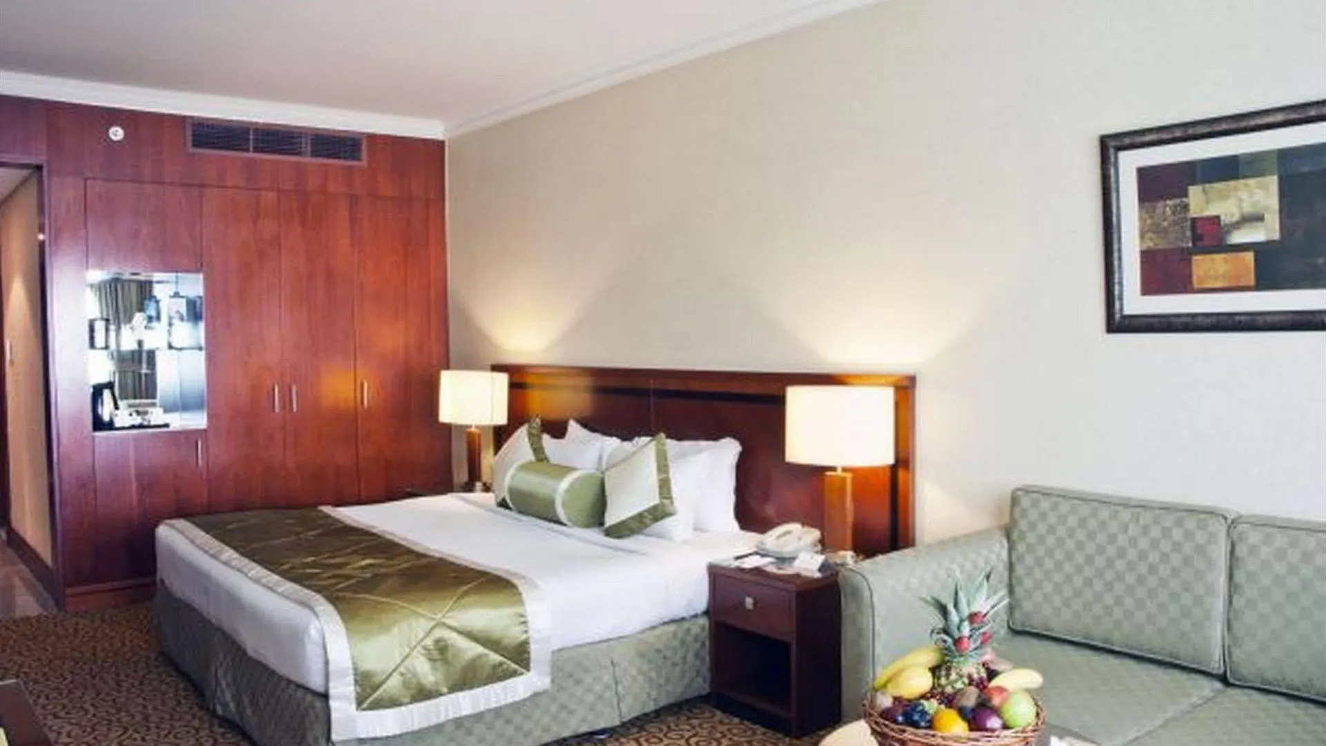 ****  Ramee Royal Hotel Dubai United Arab Emirates